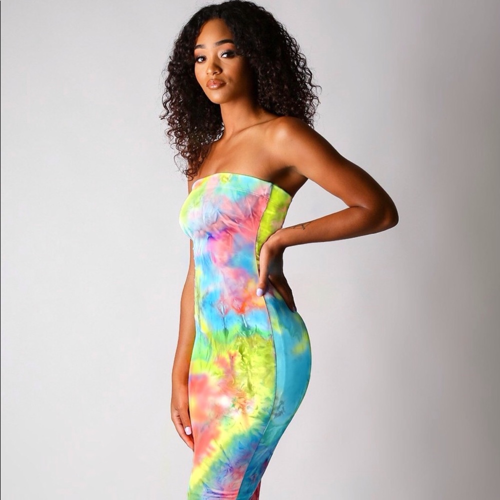 Tie dye dress 🌈